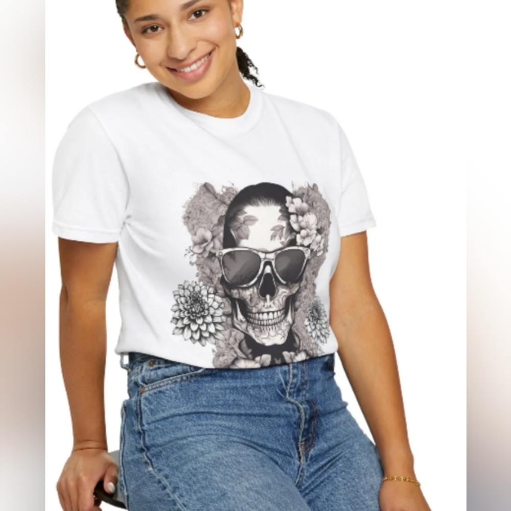 Unisex Graphic "Bones & Dahlias" T-shirt, L - XL, White and Black, NWT
